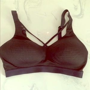 VS sports bra